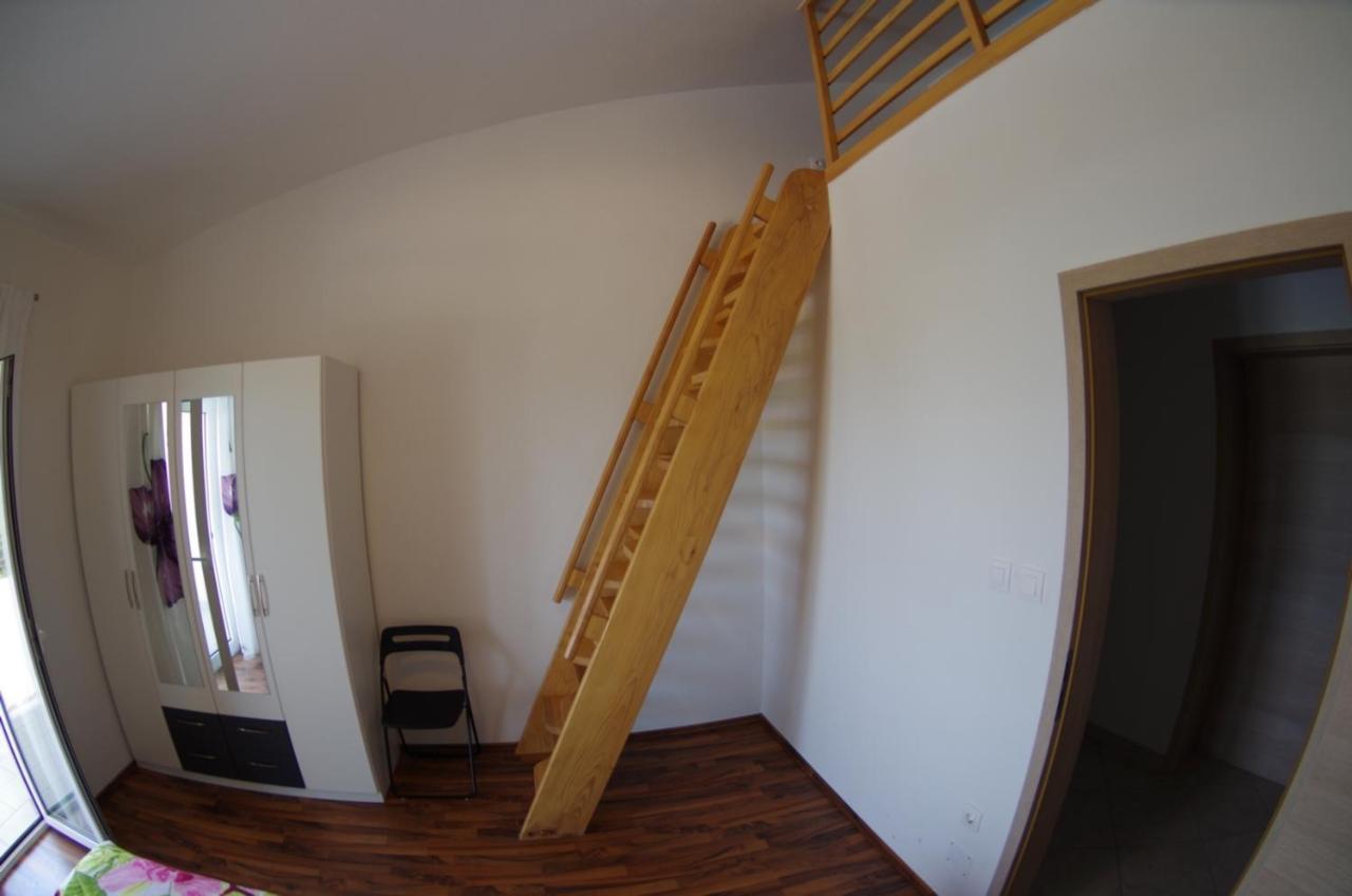 Holiday Apartments In House Sanja Rakalj Extérieur photo