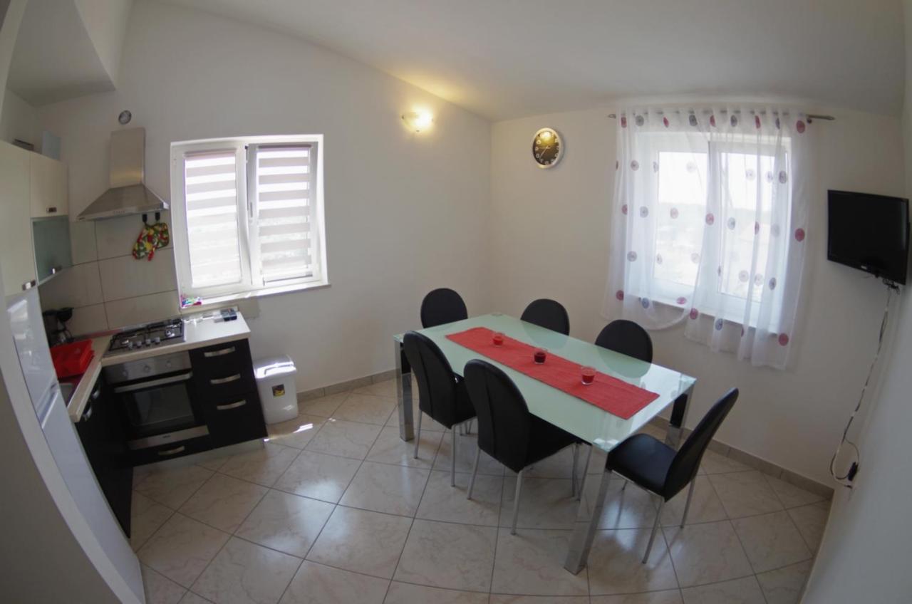 Holiday Apartments In House Sanja Rakalj Extérieur photo
