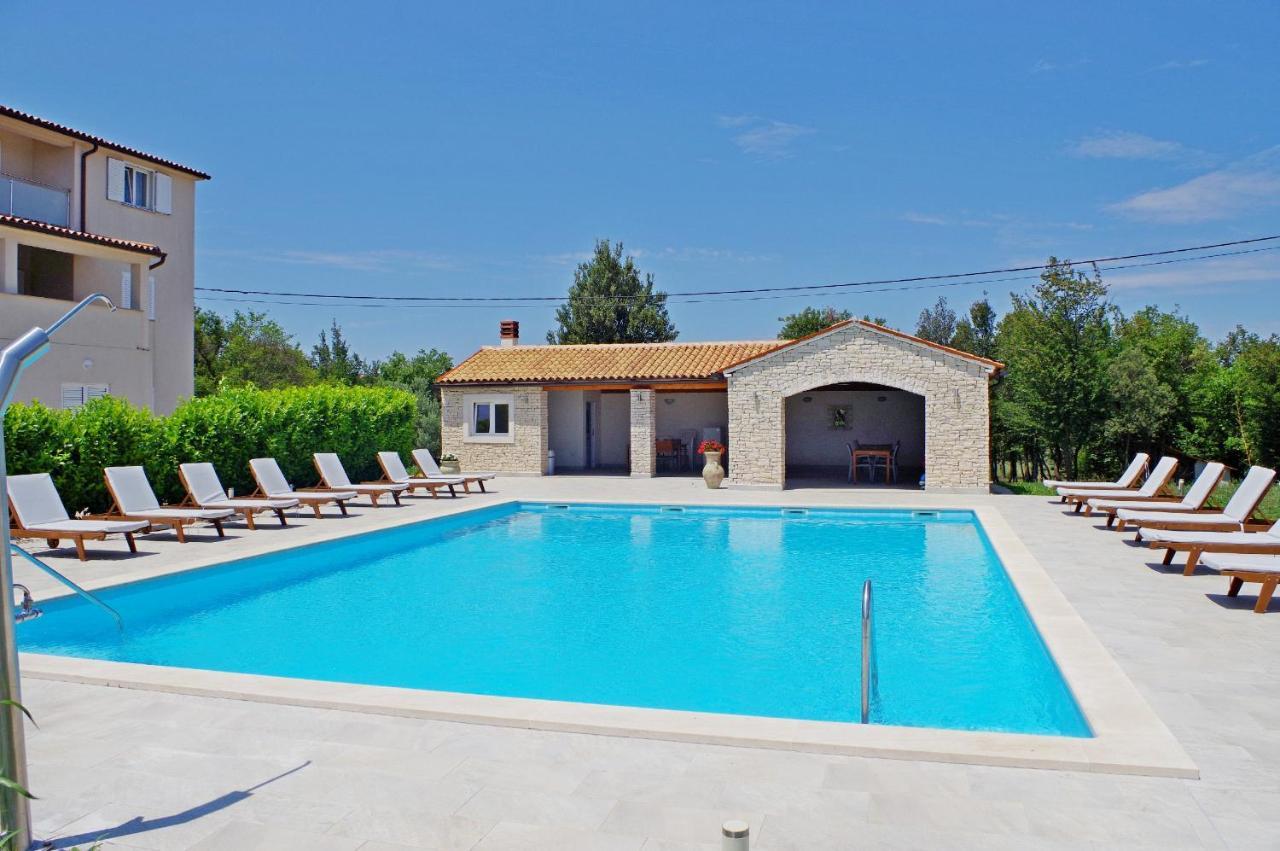 Holiday Apartments In House Sanja Rakalj Extérieur photo